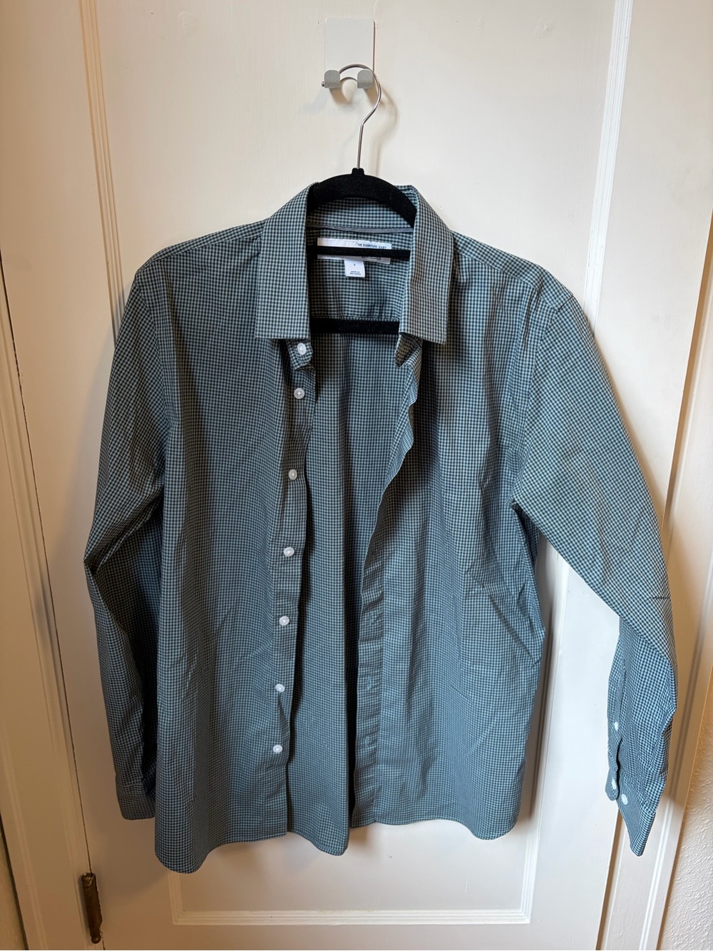 Old Navy Men's Green Check Long-Sleeve Button-Up Shirt